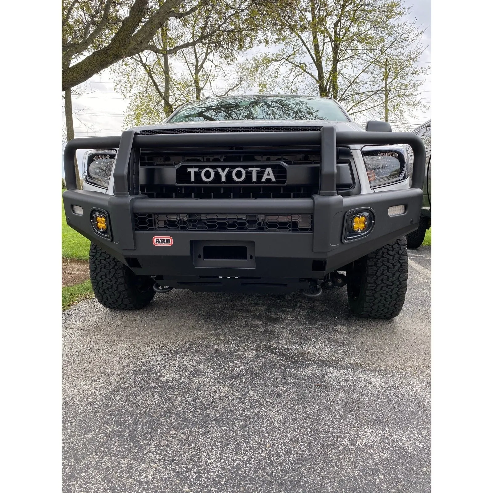 ARB Front Summit Bull Bars for 2014  Toyota Tundra