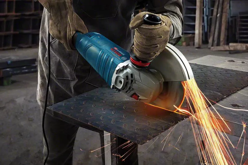 Bosch Professional | Angle Grinder Large GWS 24-230