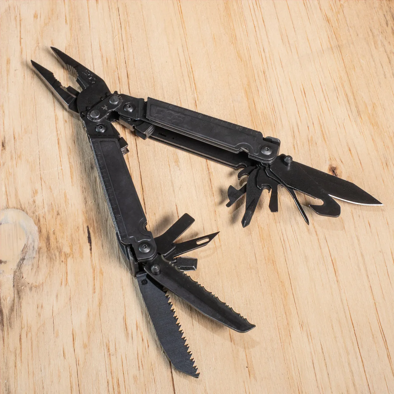 SOG PowerAccess Assist Multi-Tool | Black (PA3002-CP)