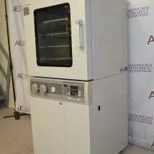 Yamato DP43 vacuum oven